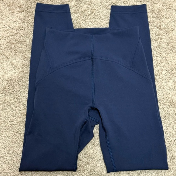 lululemon athletica Pants - lululemon athletica Navy Leggings in EUC! Size 2